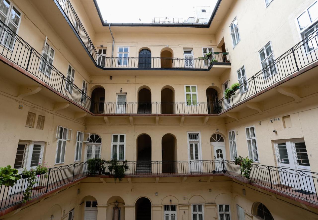 Chain Bridge City Center Dorothea بودابست المظهر الخارجي الصورة